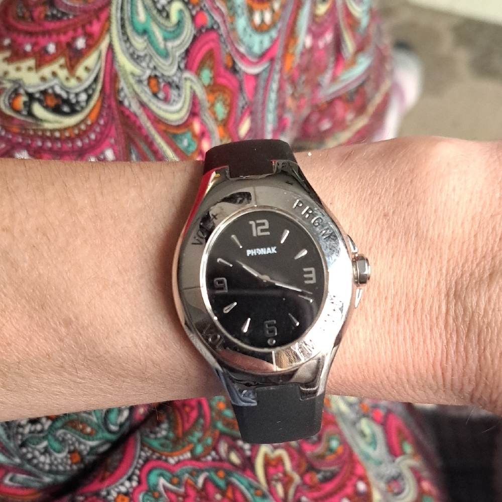 Phonak Hearing Aid Watch. Needs A Battery